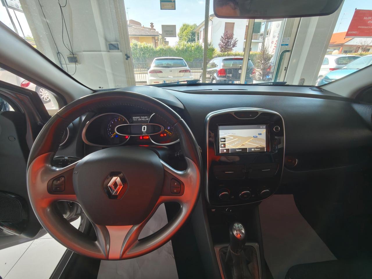 Renault Clio 1.2 75CV GPL 5 porte Costume National