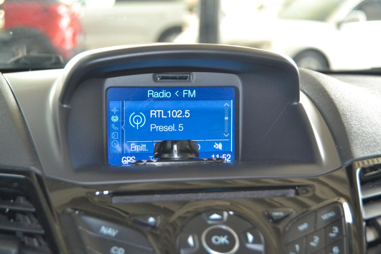 Ford Fiesta 1.5 TDCi 75CV 5P Titanium Navi/Xenon