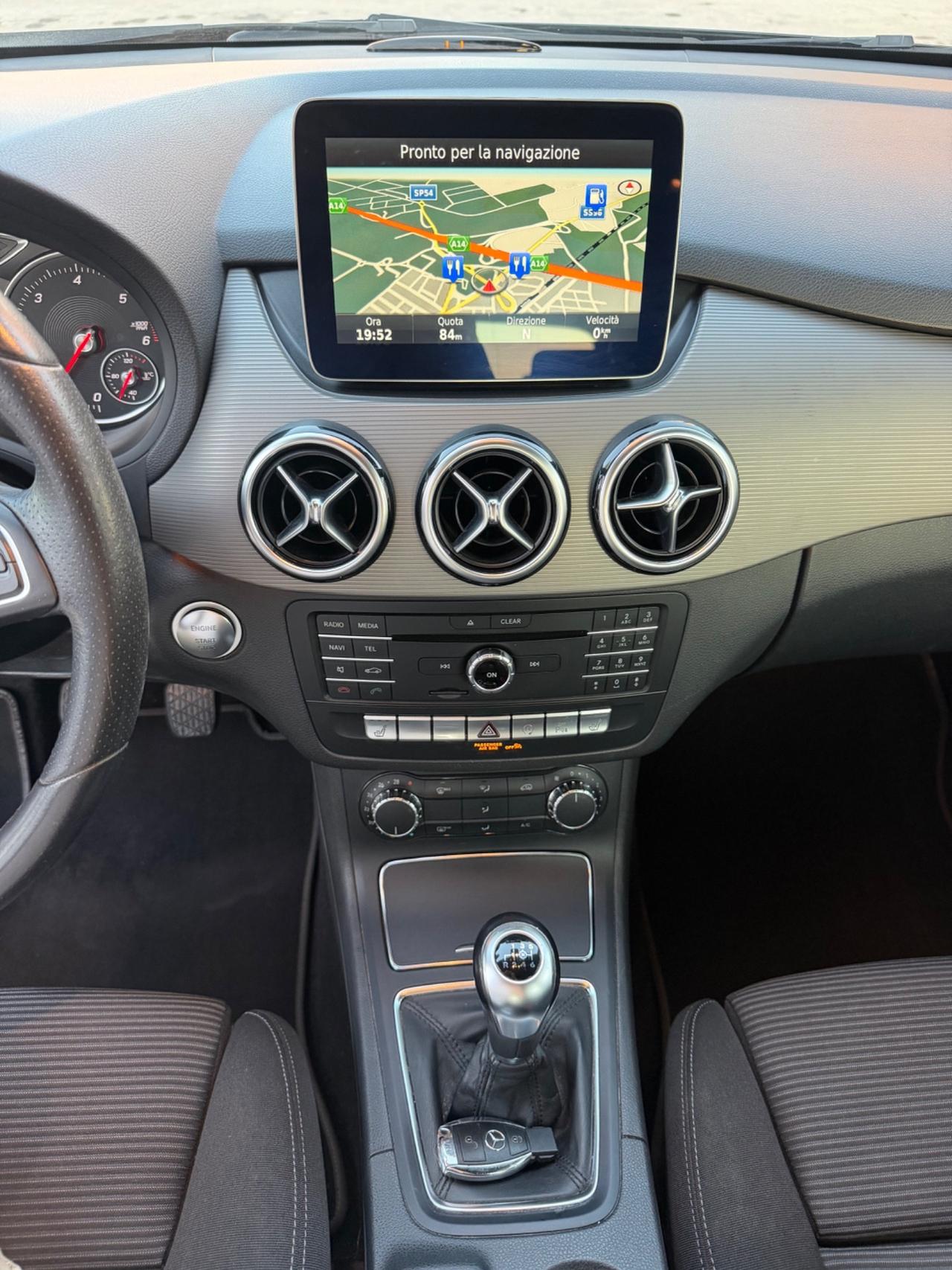 Mercedes-benz B 180 Premium 1.5 dci 110 cv Navig