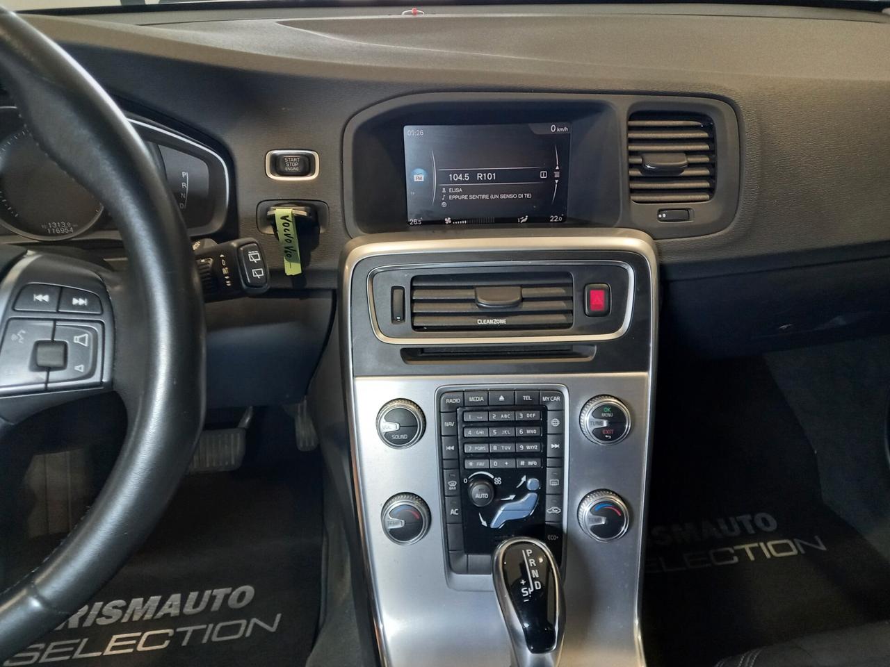 Volvo V60 Cross Country UNICO PROP