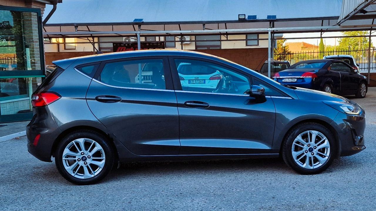 Ford Fiesta 1.0 Ecoboost Hybrid 125 CV 5 porte Titanium