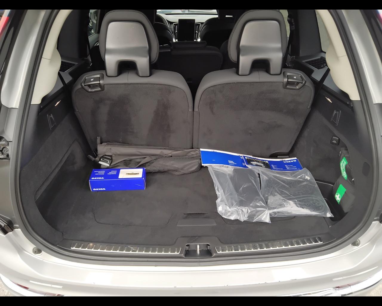 VOLVO XC90 II 2025 - XC90 2.0 b5 mhev Plus Bright awd 7p.ti auto