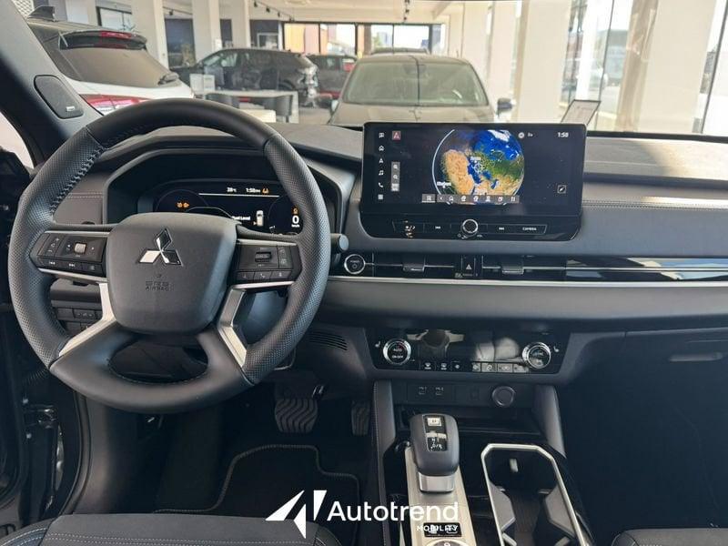 Mitsubishi Outlander PHEV 2.4L Plug-In Hybrid PHEV 306 CV AWD Intense