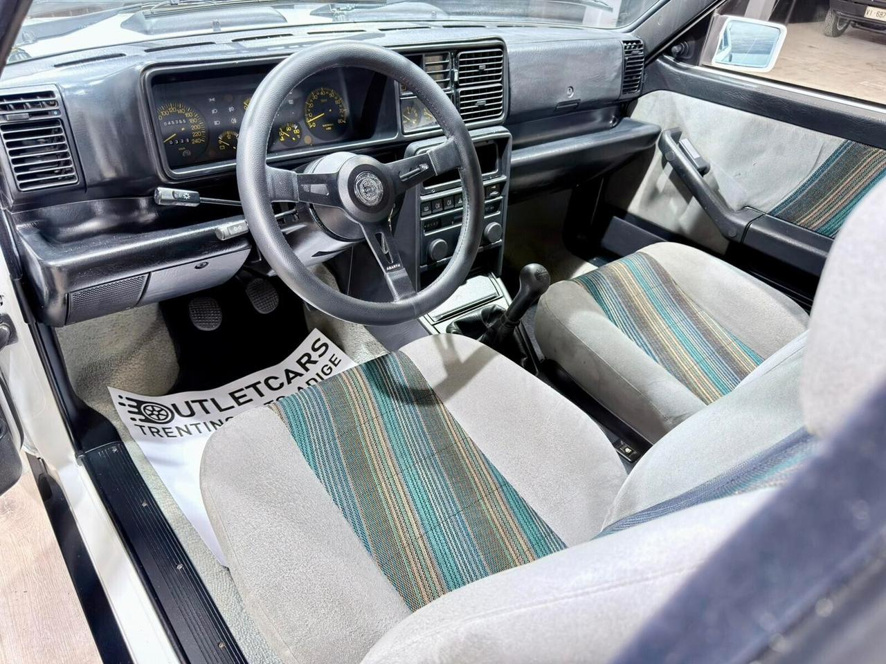 LANCIA DELTA 1.6I.E. TURBO HF 140CV ASI TETTO APRIBILE