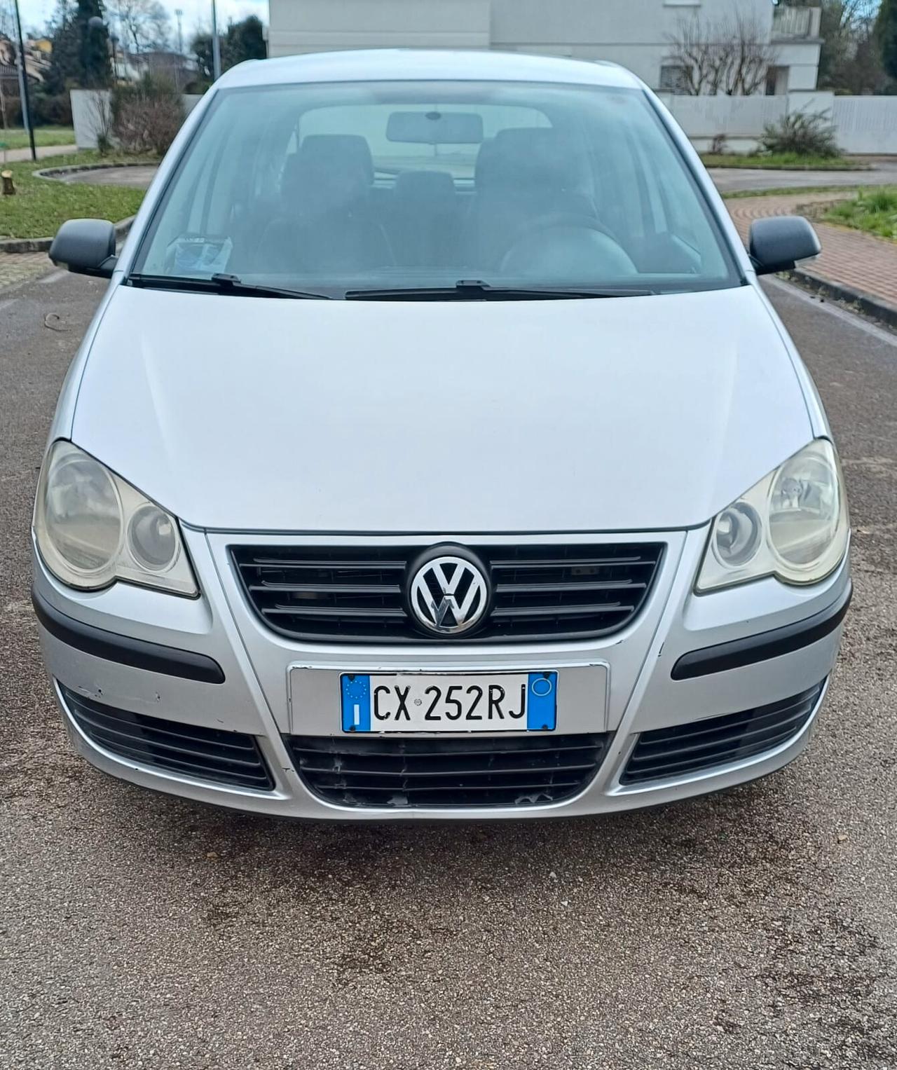 Volkswagen Polo 1.2/64CV 12V 3p. Trendline