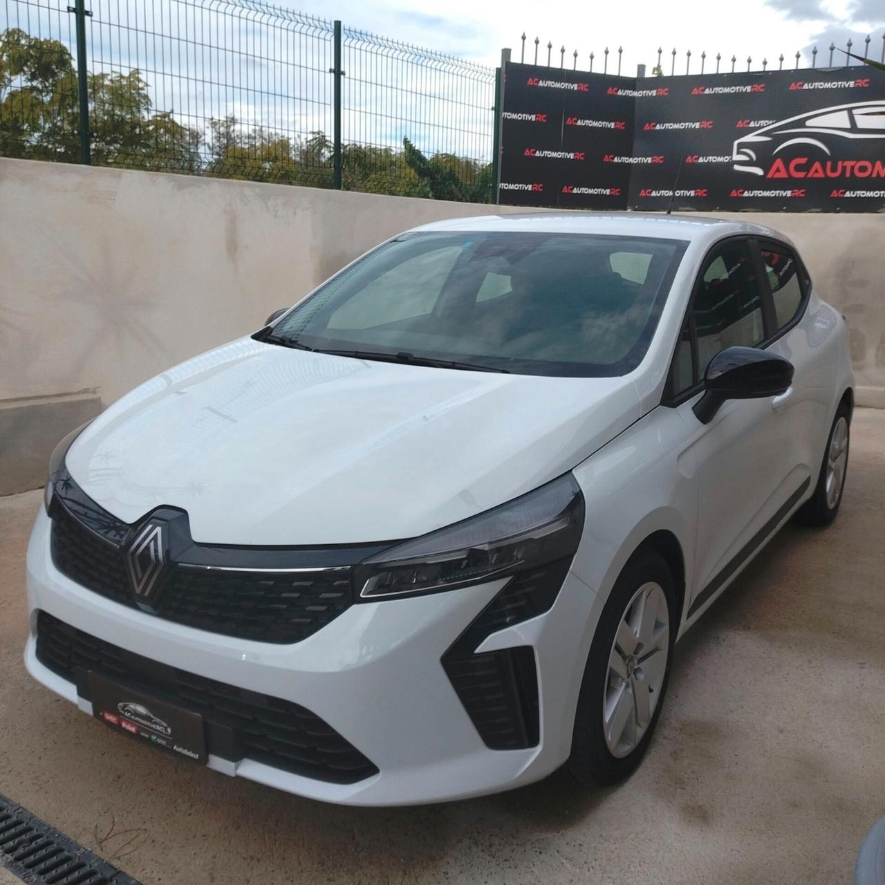 Renault Clio Full Hybrid E-Tech 145 CV 5 porte Techno