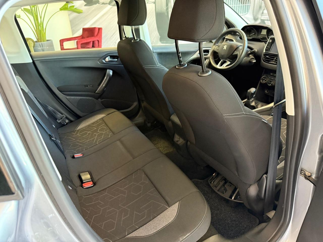 Peugeot 2008 PureTech 82 S&S Allure GPL