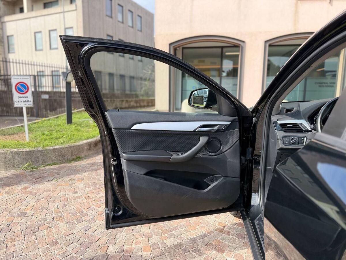 BMW X2 Sdrive18d Business X auto