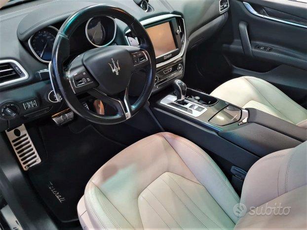 MASERATI Ghibli 3.0 275cv 2015 PELLE NAVI