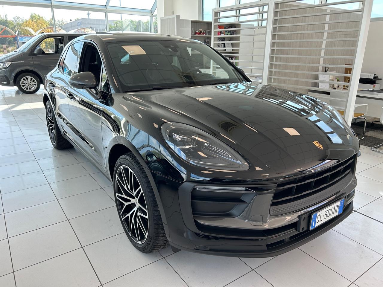 Porsche Macan 2.0 T Auto