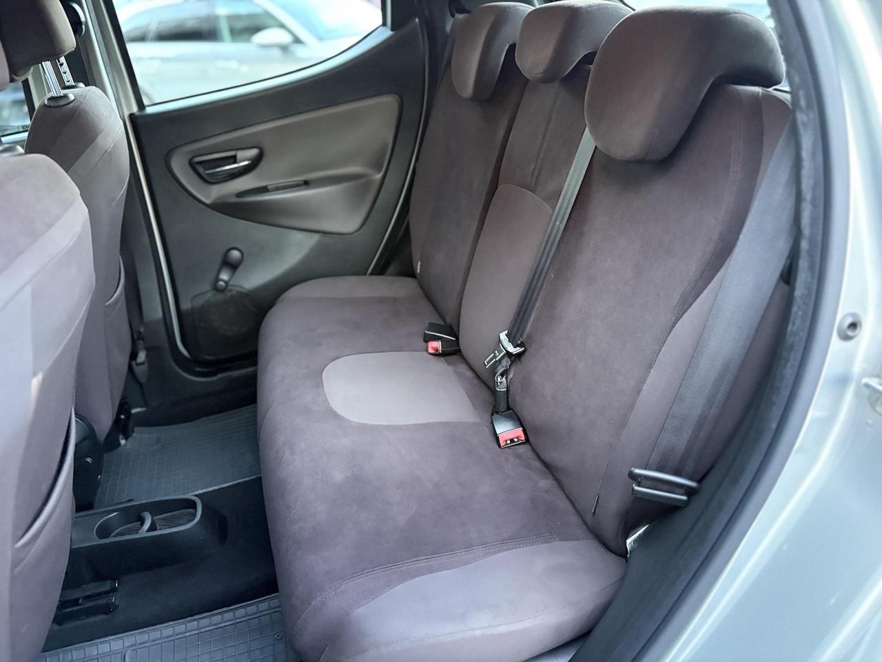 Lancia Ypsilon 1.2 Benzina 69CV E5 - 2011