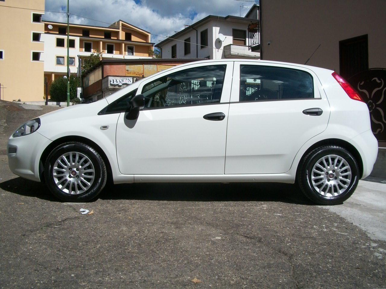 PUNTO 1.3 Mjet2 Eu6 5p LOUNGE Km88m MY18