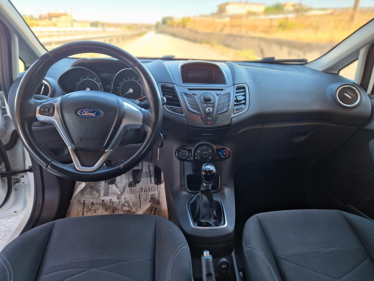 Ford Fiesta 1.0 80CV 5 porte Titanium
