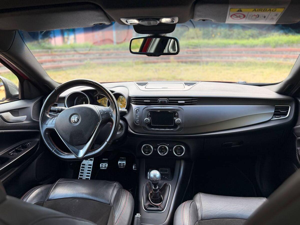 Alfa Romeo Giulietta 2.0 jtdm Exclusive 150cv E6