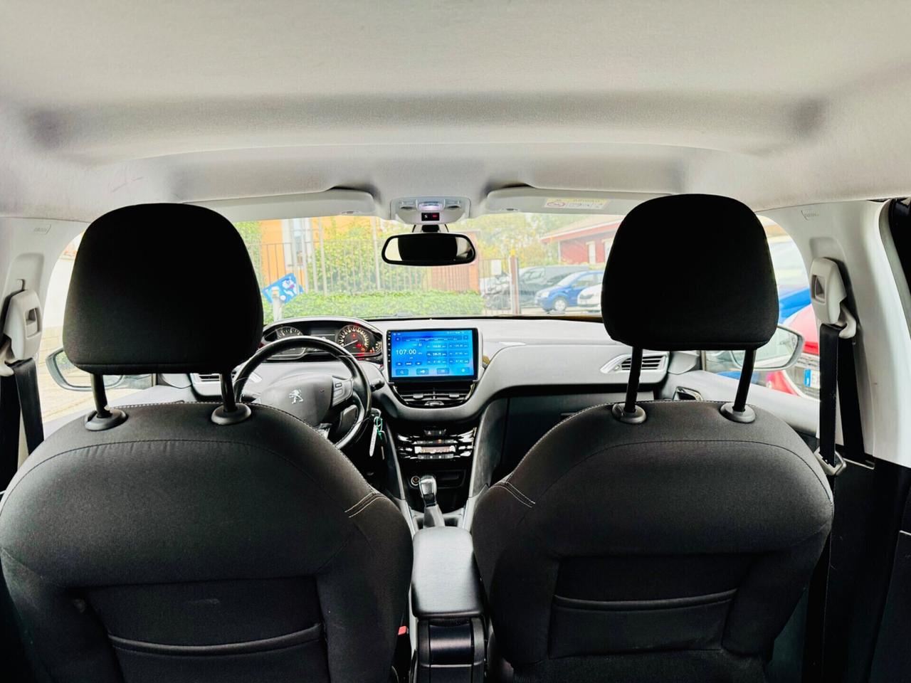 Peugeot 208 BlueHDi 75 5 porte Neopatentati