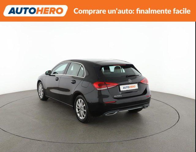 MERCEDES-BENZ A 250 e Automatic EQ-Power Sport