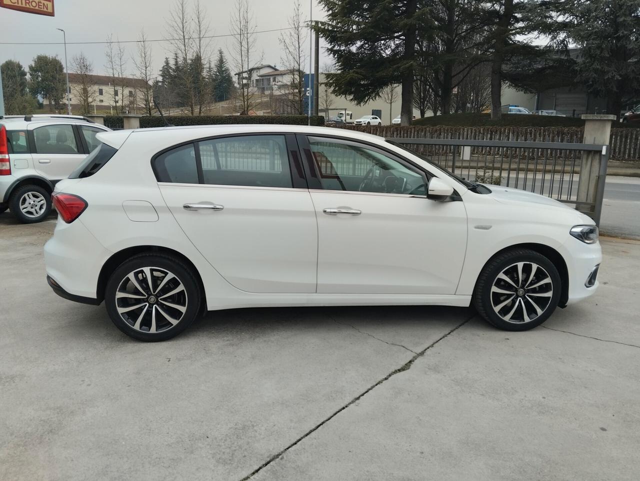 Fiat Tipo 1.6 Mjt S&S 5 porte Lounge