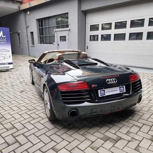 Audi R8 SPYDER 5.2 FSI quattro S tronic