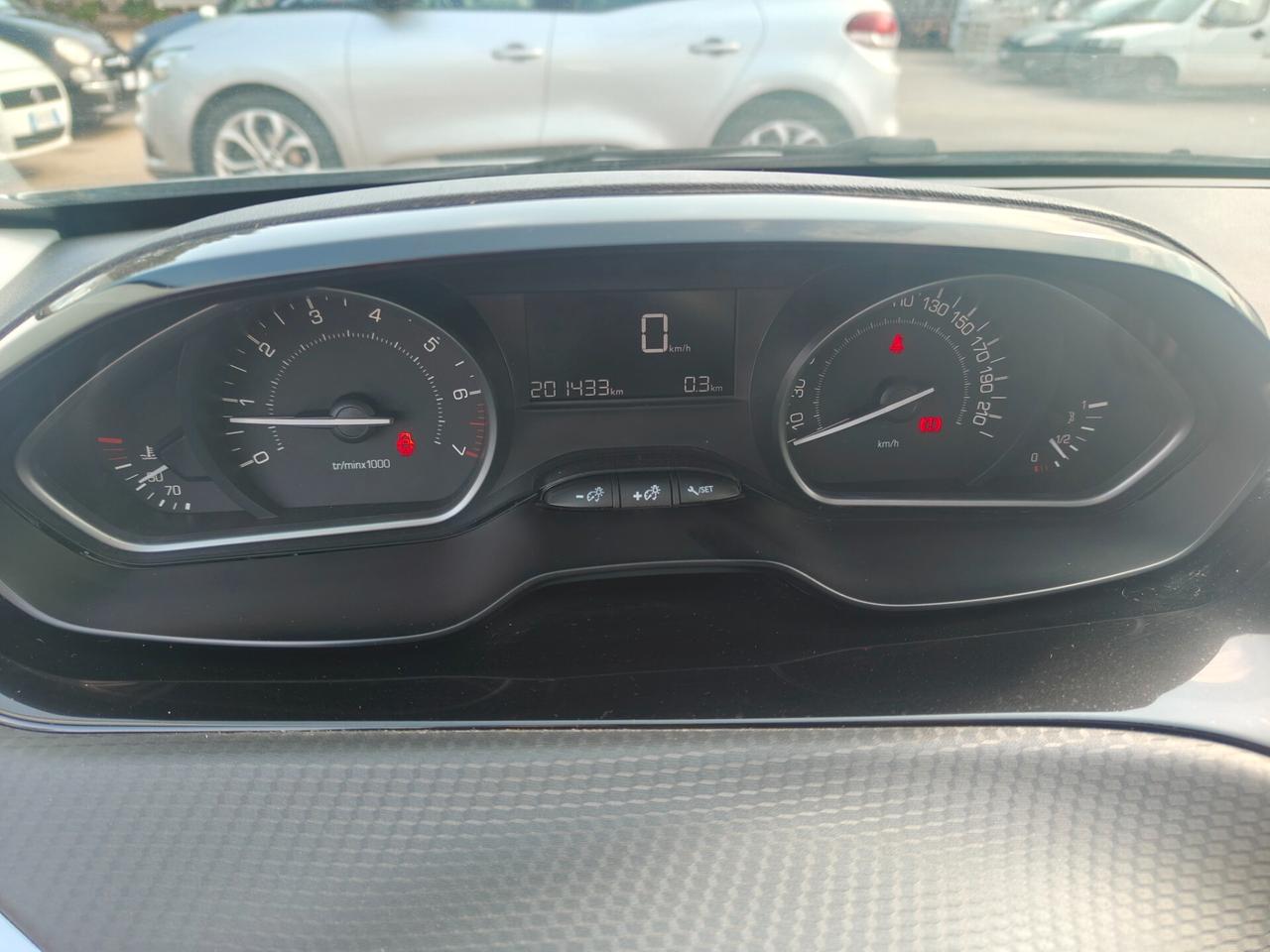 Peugeot 2008 1.2 PureTech Active MOTORE NUOVO