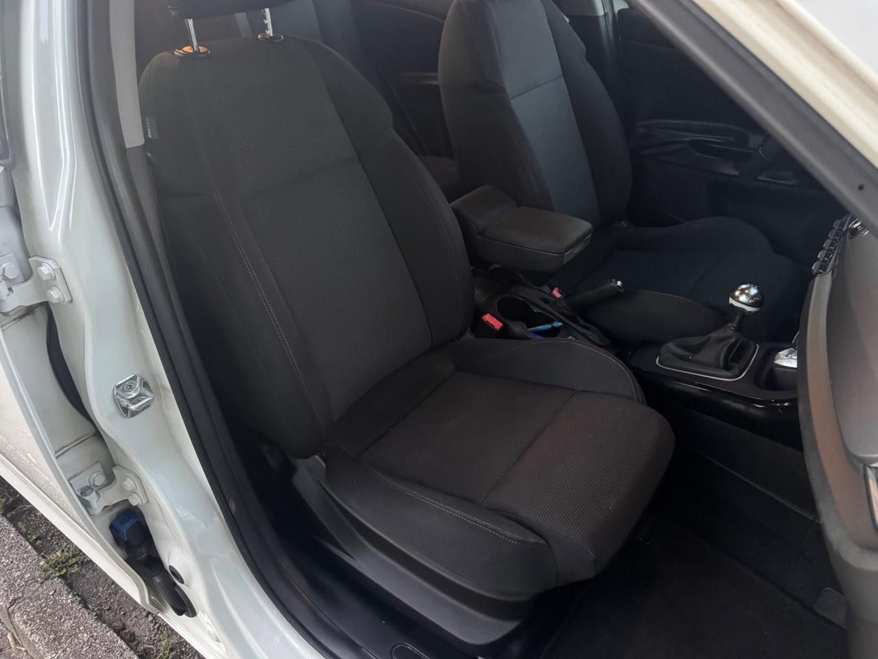 Alfa Romeo Giulietta 1.6 JTDm-2 105 cv garanzia 12 mesi