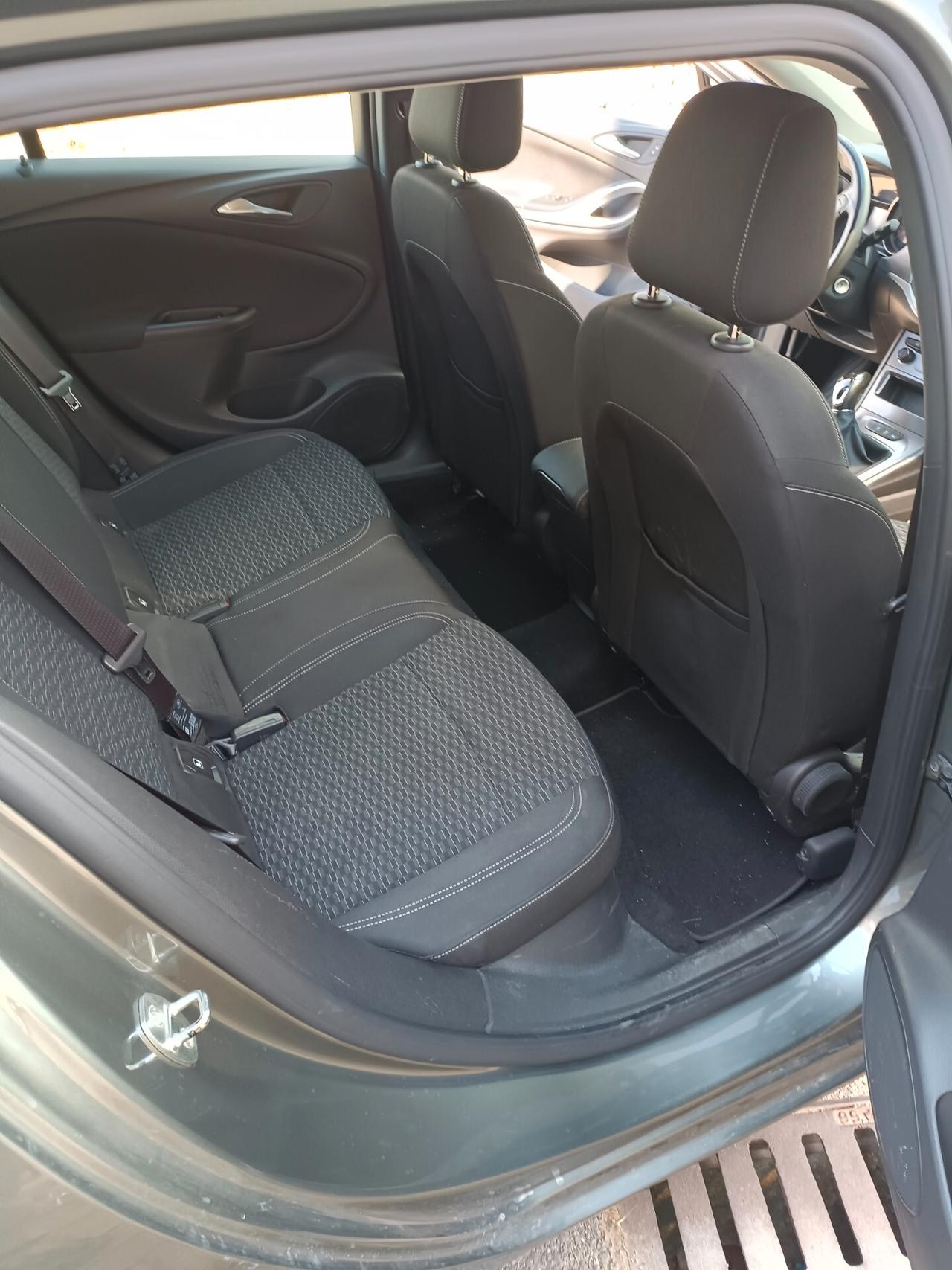 Opel Astra 1.6 CDTi 110CV Start&Stop Sports Tourer Business