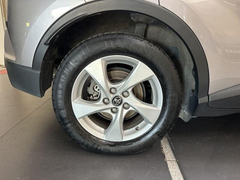 Toyota C-HR C-HR 1.8 Hybrid E-CVT Active