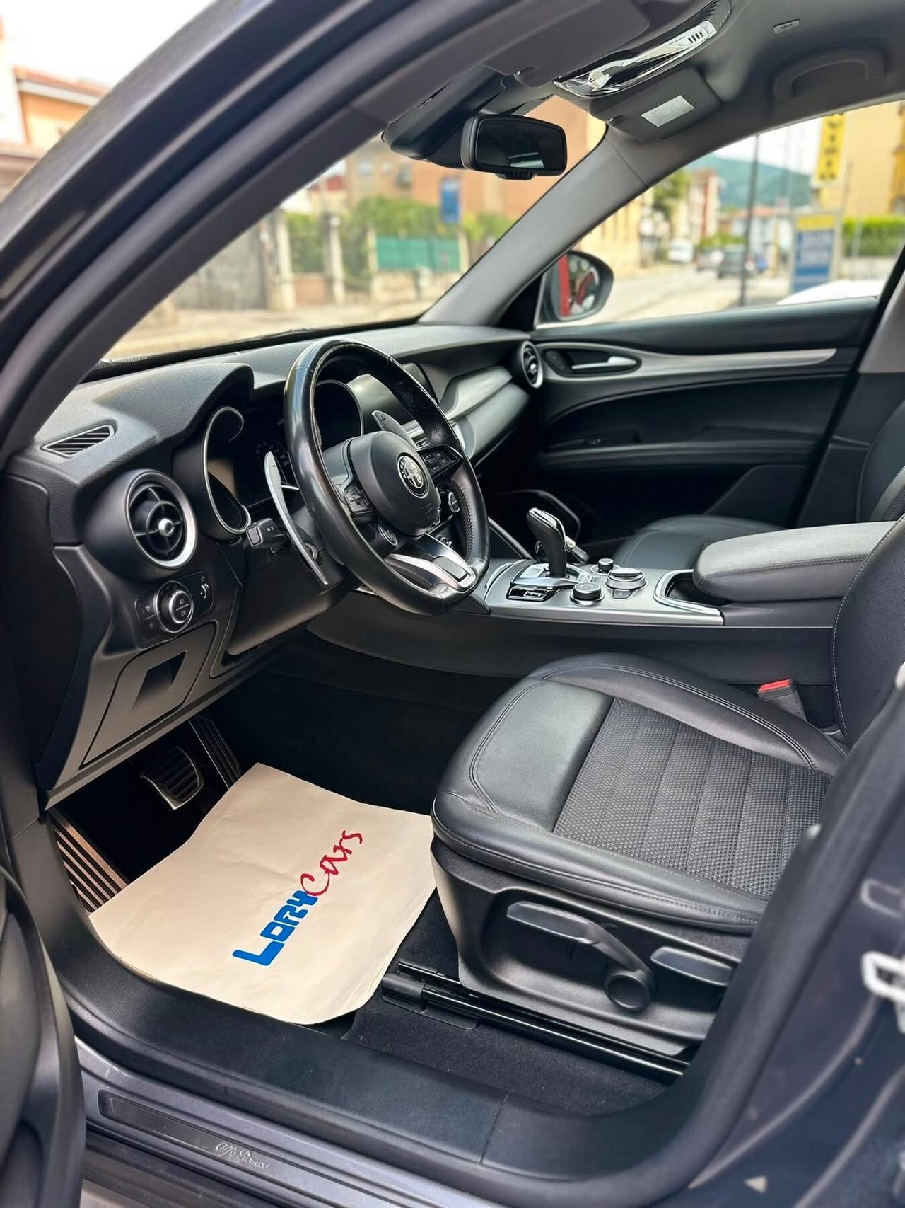 Alfa Romeo Stelvio 2.2 Turbodiesel 190 CV AT8 Q4 Business