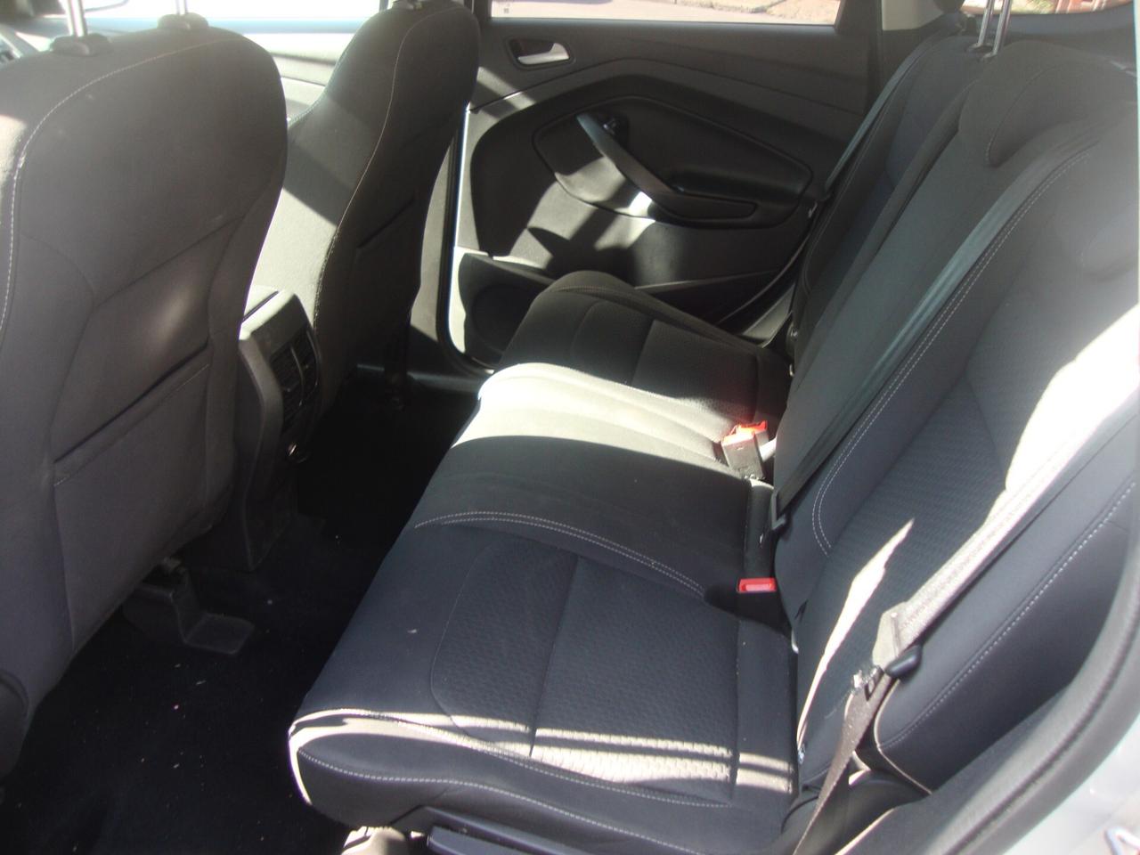 Ford Kuga 2.0 TDCI 120 CV S&S Powershift Titanium euro 6 d-temp
