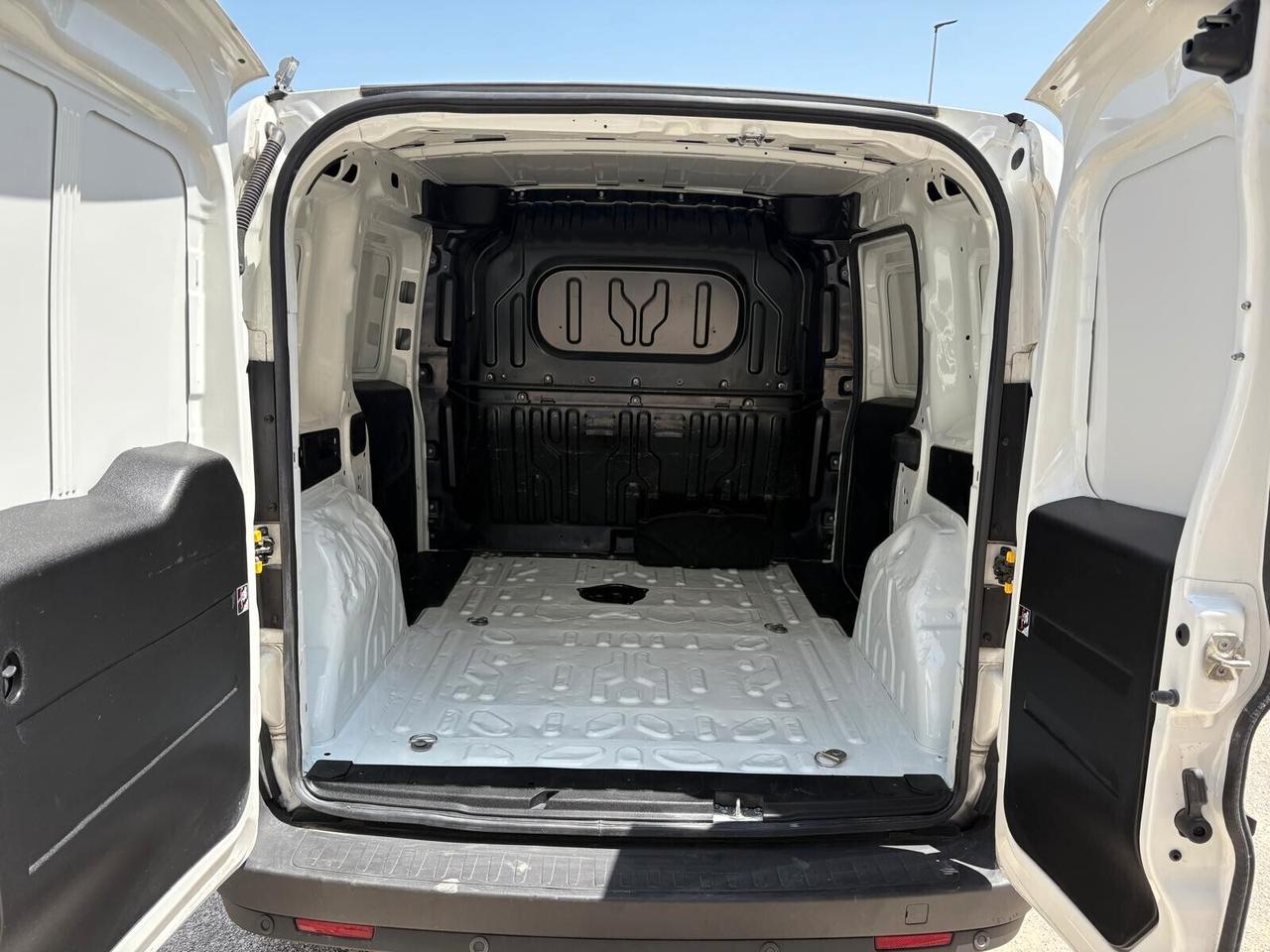 Fiat Doblo Doblò 1.6 MJT 105CV S&S PC-TN Cargo Business *IVA ESPOSTA*