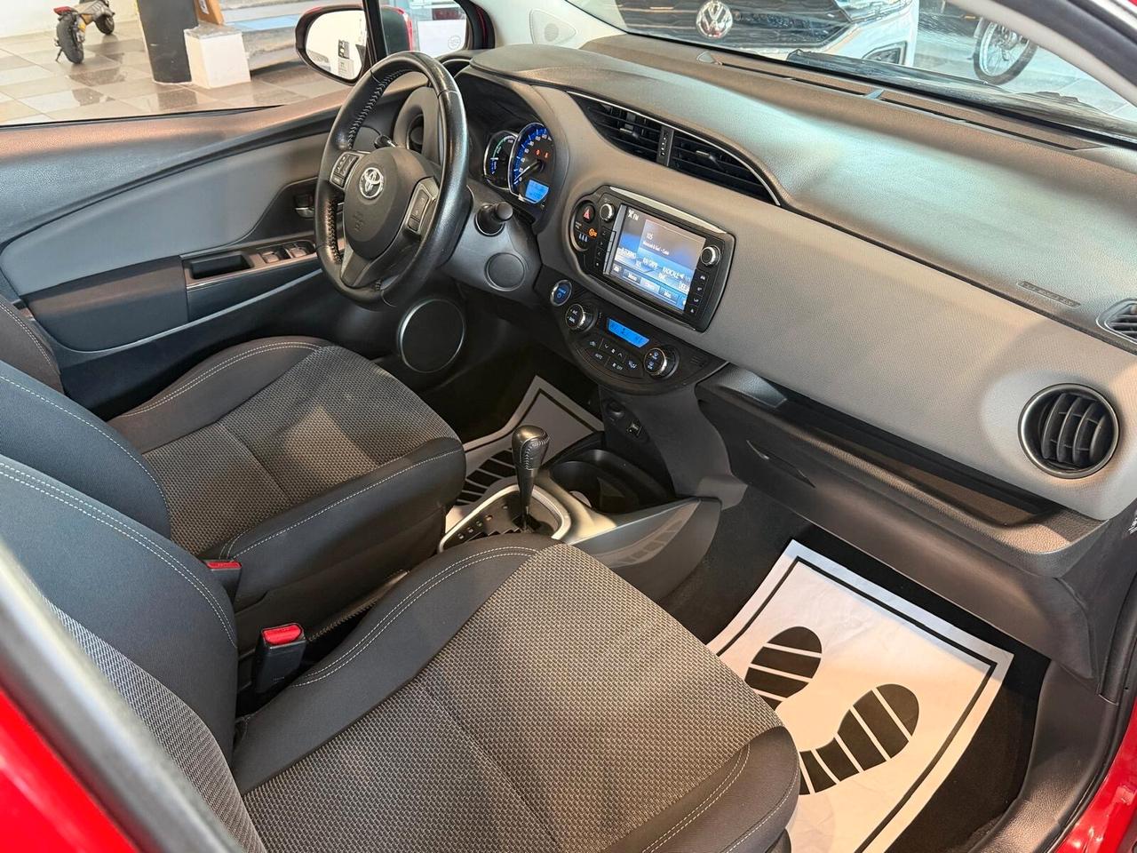 Toyota Yaris 1.5 Hybrid 5 porte Active