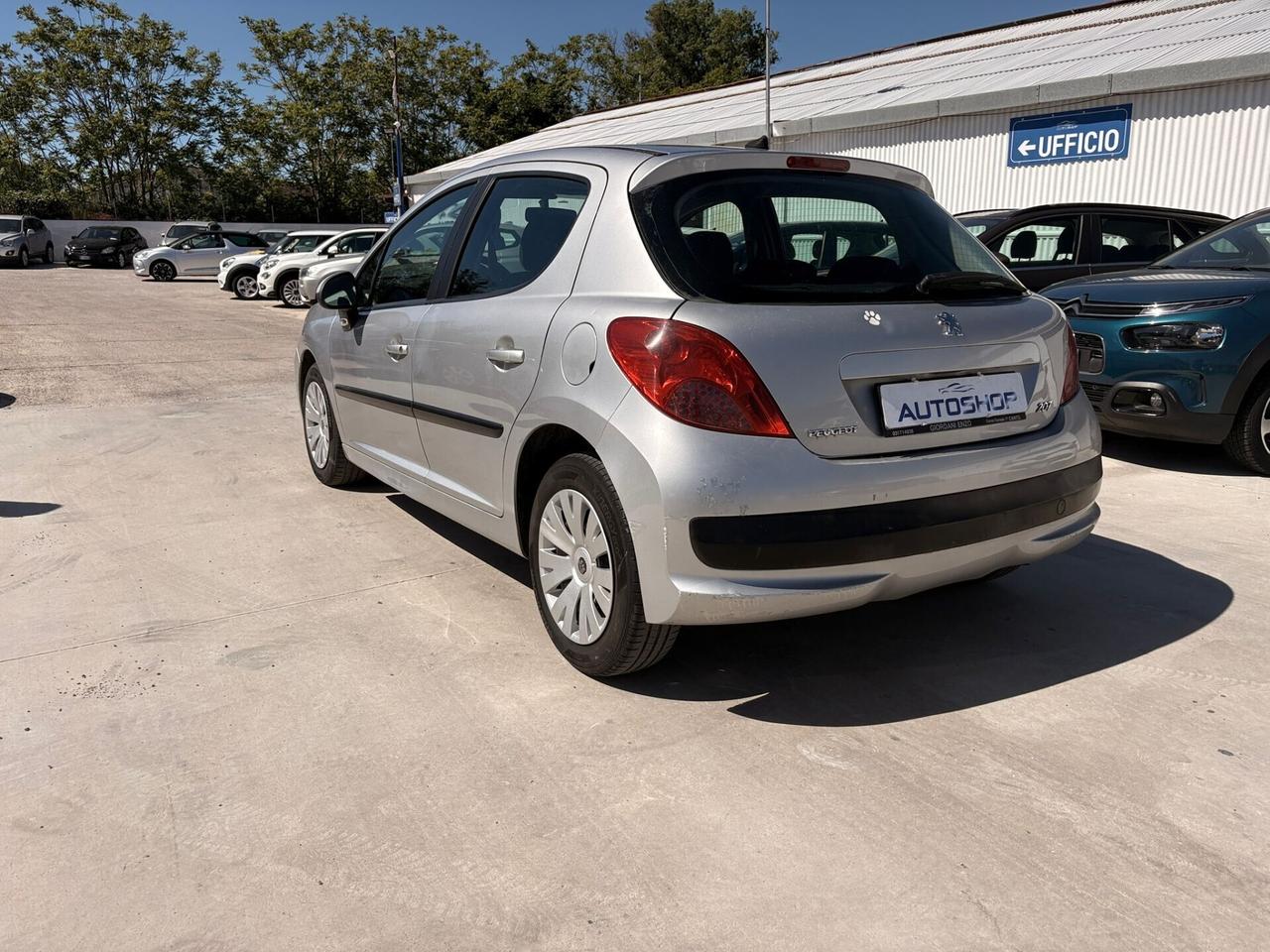 Peugeot 207 1.4 HDi 70CV 5p. X Line