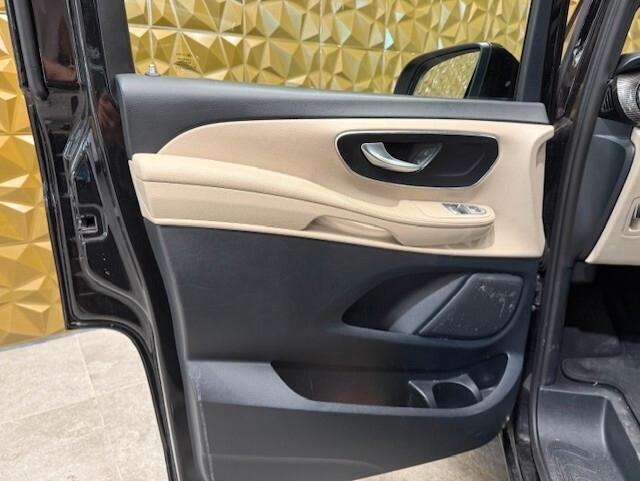 Mercedes-benz V 250 d Automatic Premium Extralong