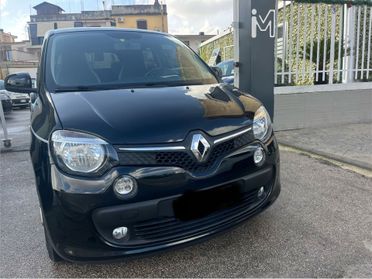 Renault Twingo SCe EDC Intens