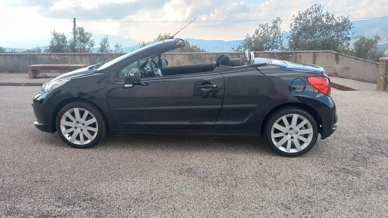 Peugeot 207 1.6 VTi 120CV CC aut. Féline