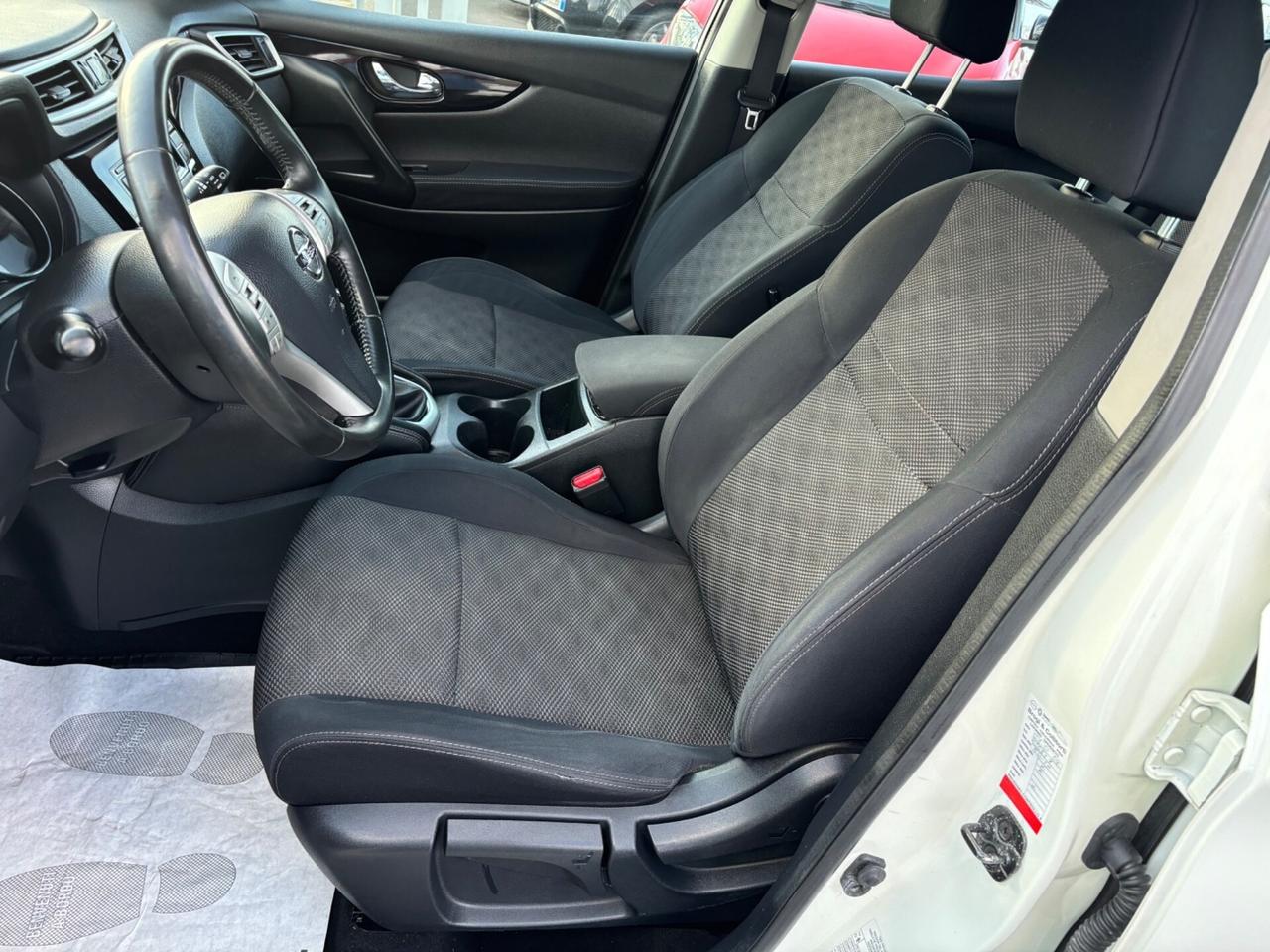 Nissan Qashqai 1.6 dCi 2WD Acenta