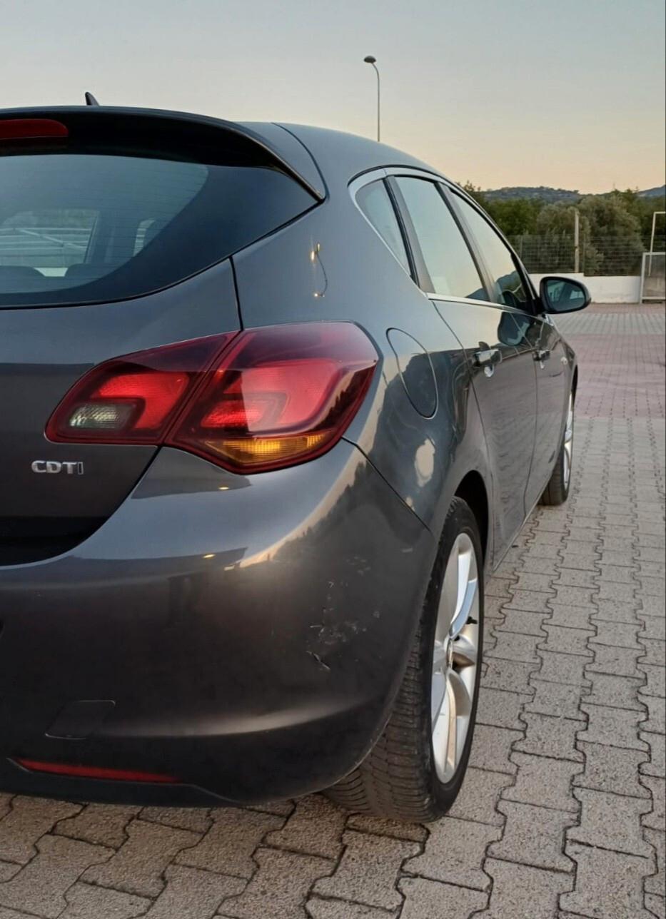 Opel Astra 1.7 diesel 110 cv