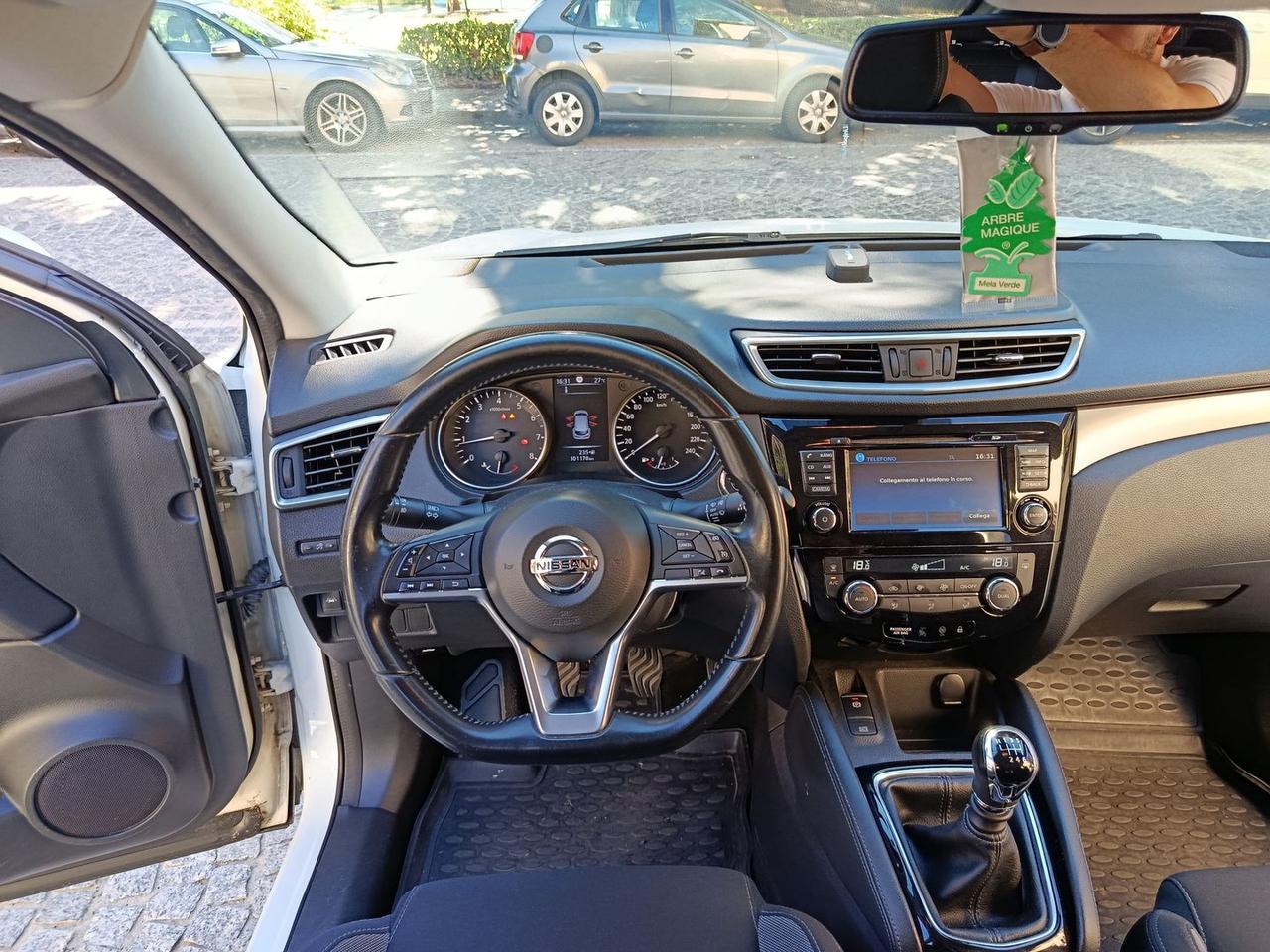 Nissan Qashqai 1.2 DIG-T Business #6661