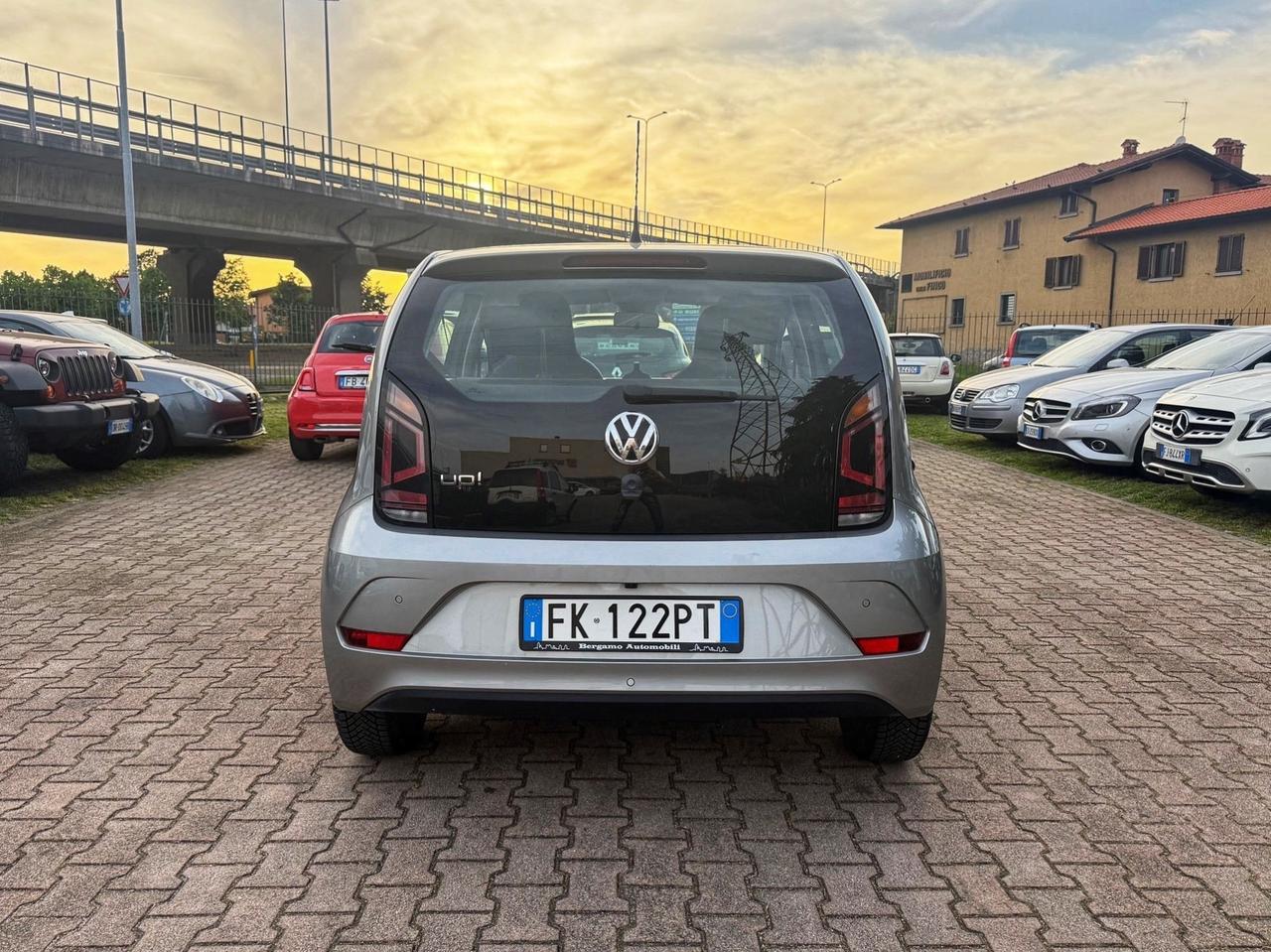 Volkswagen up! 1.0 75 CV AUTOMATICA TELECAMERA SENSORI PDC OK NEOPATENTATI