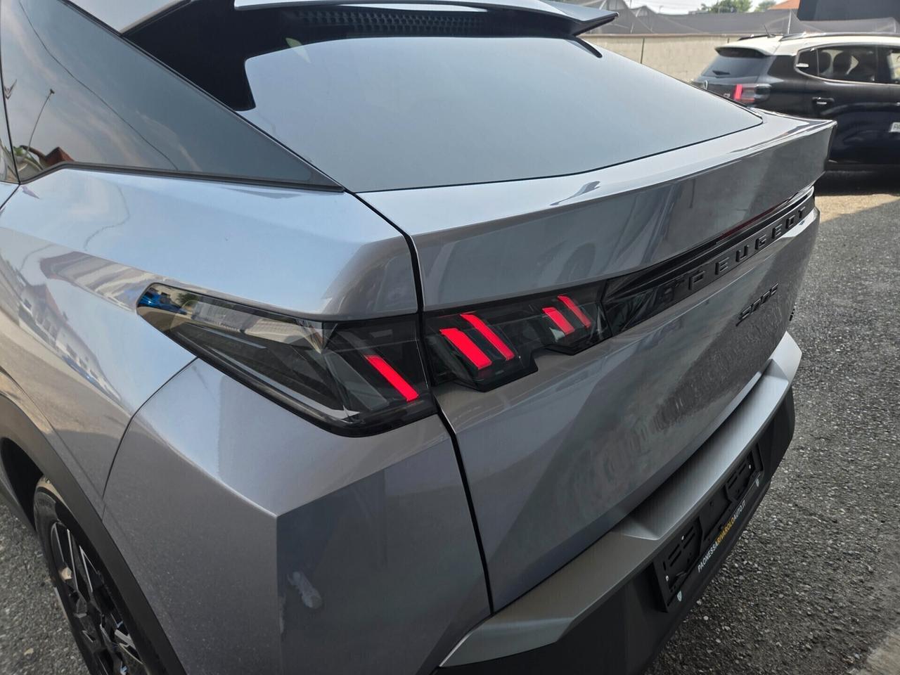 Peugeot 3008 ALLURE HYBRID NESSUN OBBLIGO FINANZIARIO !!