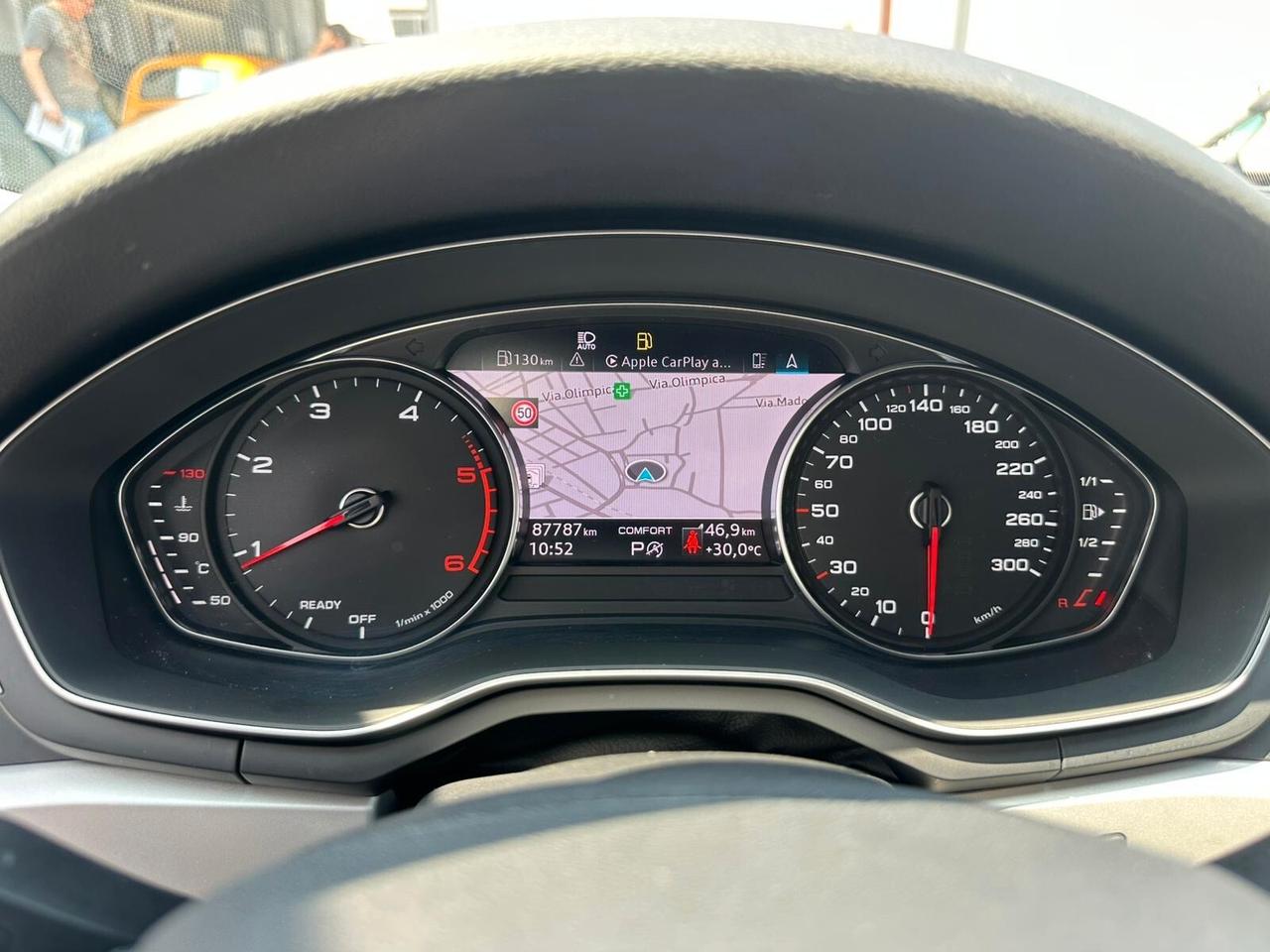Audi A4 30 TDI Business