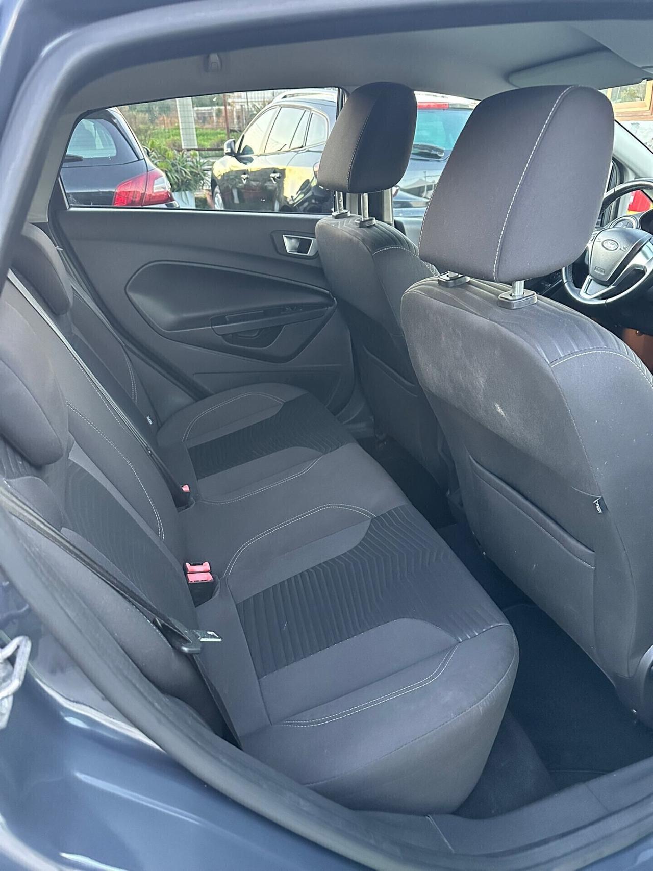 Ford Fiesta 1.4 5 porte Bz.- GPL