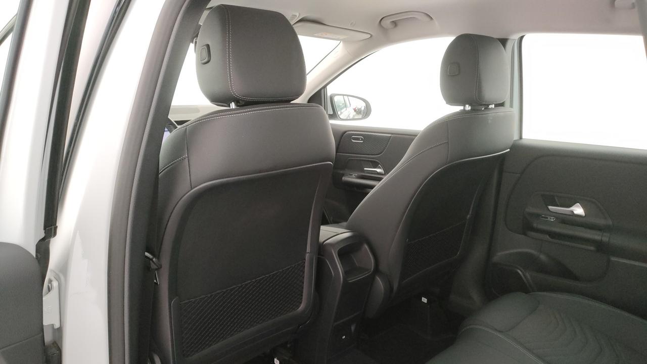 Mercedes-Benz B 180 Progressive Advanced auto