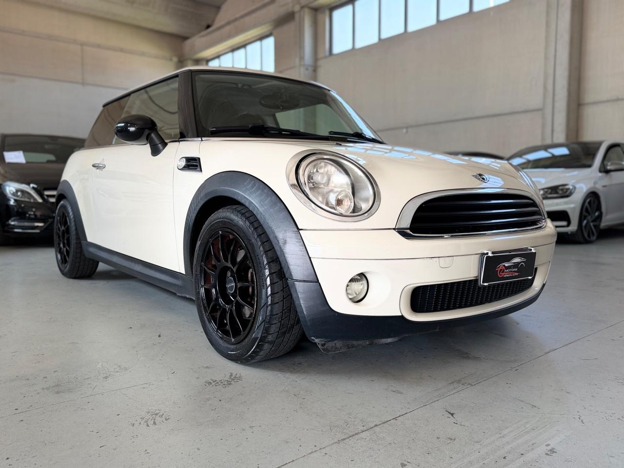 Mini 1.6 16V Cooper NEOPATENTATI
