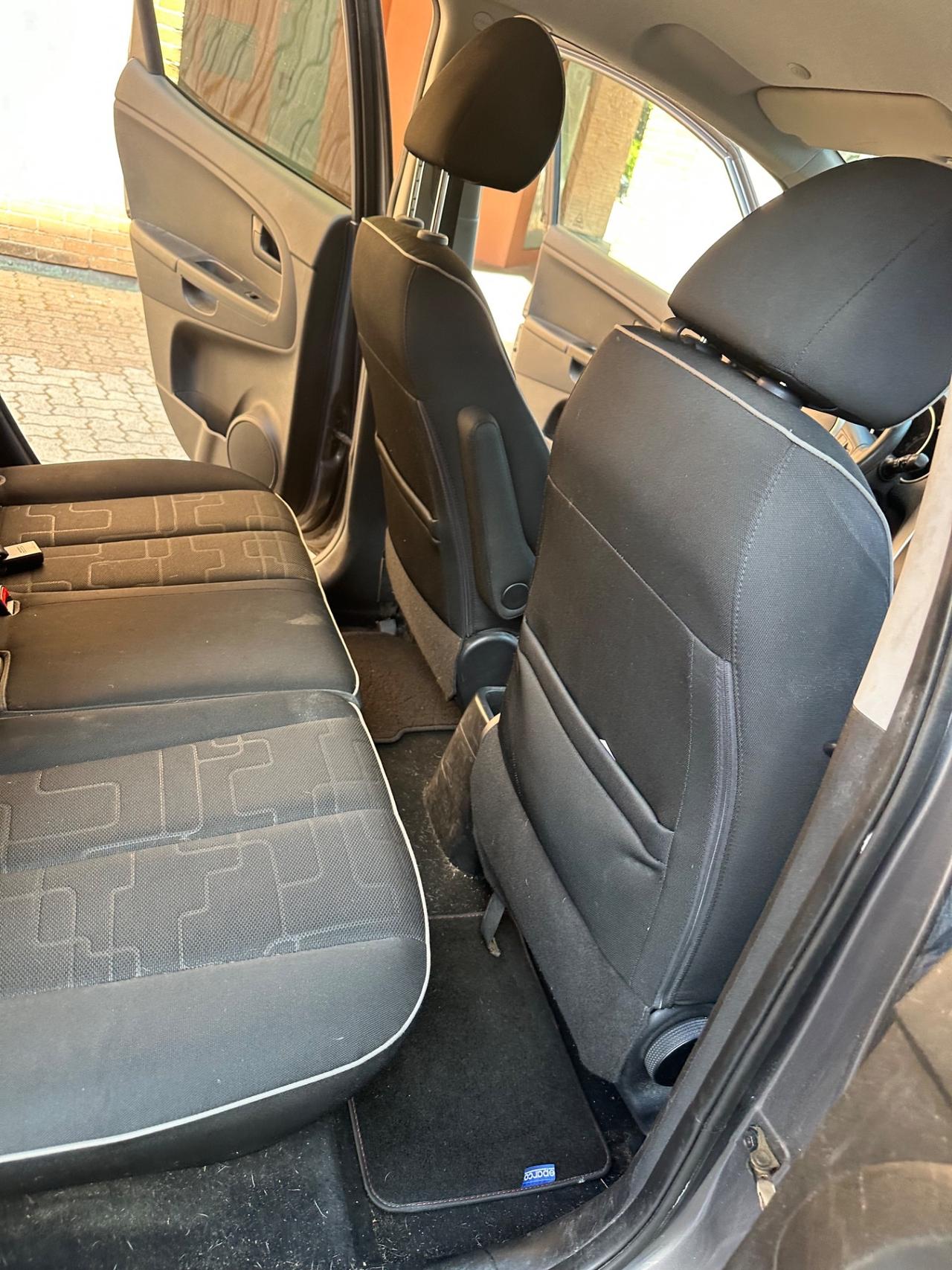 Kia Venga 1.4 CRDi 90CV WGT EX