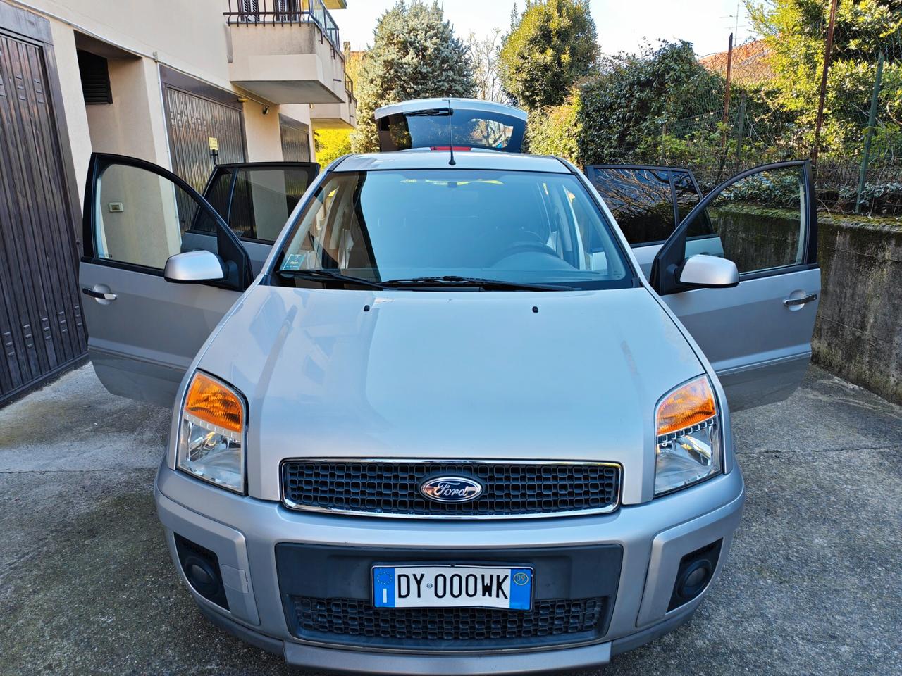 Ford Fusion 1.4 BENZINA 80cv / 87.000km