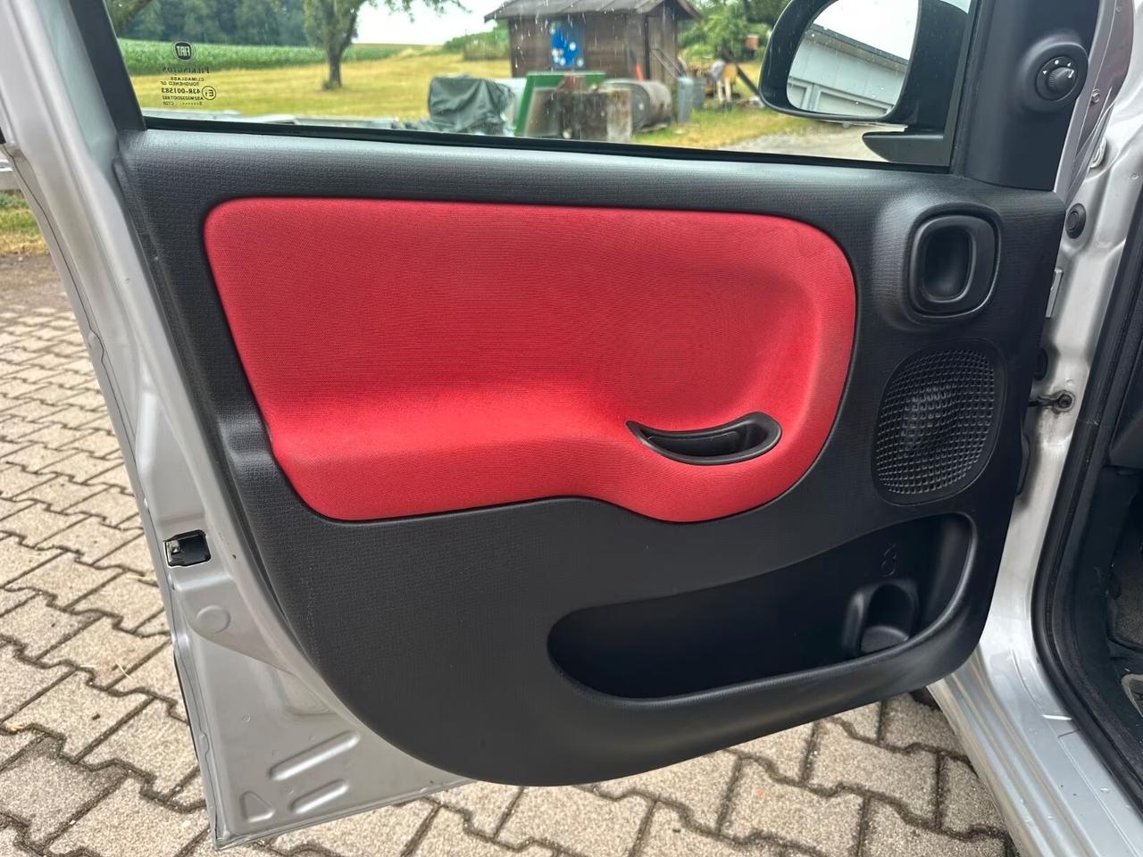 Fiat Panda 1.2 Lounge/5 posti/Prima mano/Aria condizionata