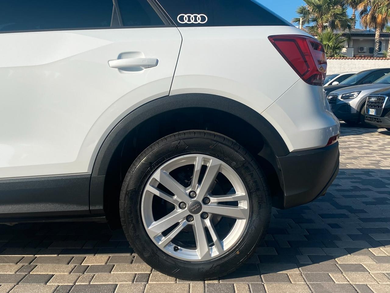 Audi Q2 Business 1.6 TDI 116CV s-tronic 30