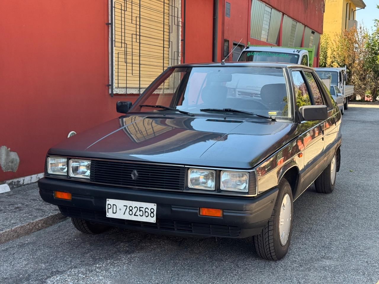 Renault R 11 1.2i 54cv Broadway Asi Unico Prop