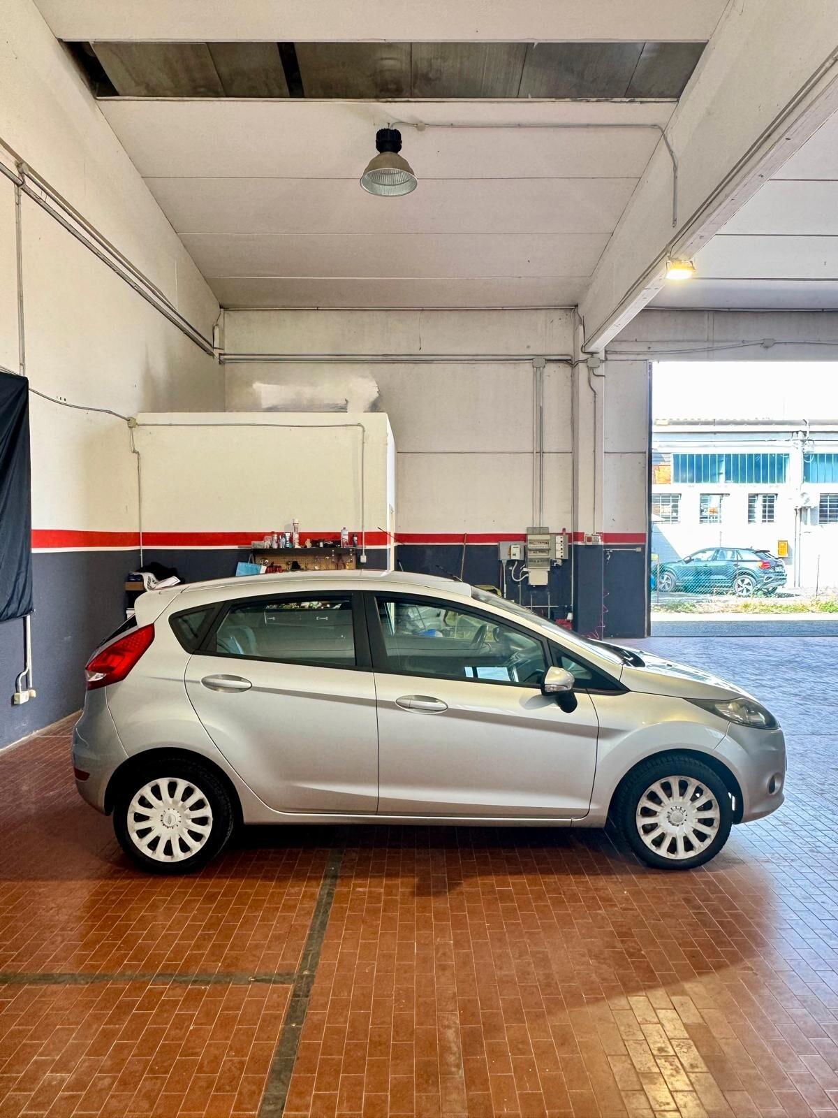Ford Fiesta Fiesta+ 1.4 5 porte Bz.- GPL