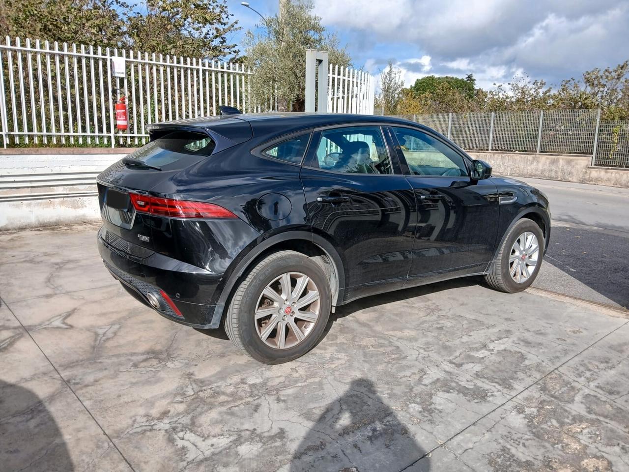 Jaguar E-Pace 2.0D 150 CV AWD aut. R-Dynamic
